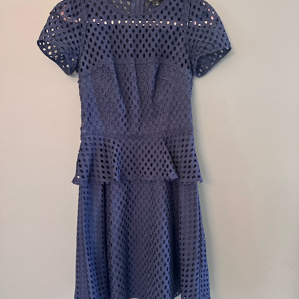 Banana Republic Geo Lace Peplum Navy Blue Dress Size 6